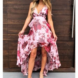 NWT Gorgeous floral maxi dress